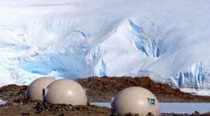camping di Benua Antartika
