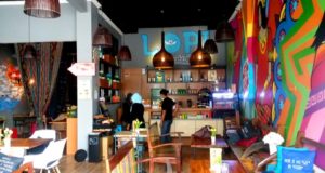 cafe keren di Makassar