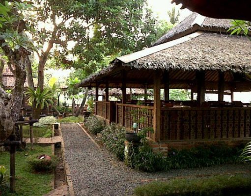 restoran bertema alam di Tangerang