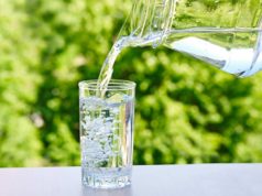 manfaat meminum air putih