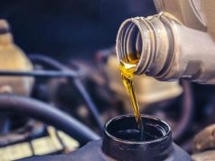 bahaya telat mengganti oli kendaraan